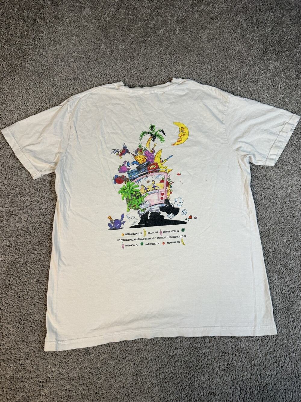 Jimmy Buffett Shirt Mens L Fruitcakes on Tour Graphic Crew Neck Cotton
